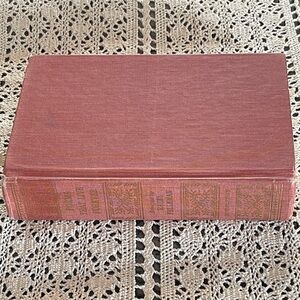 Vintage Red Hardcover Poetry Book 🌺